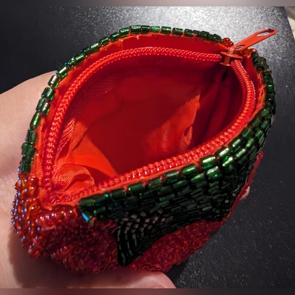 Strawberry Beaded Coin Pouch - Picture 2 of 2